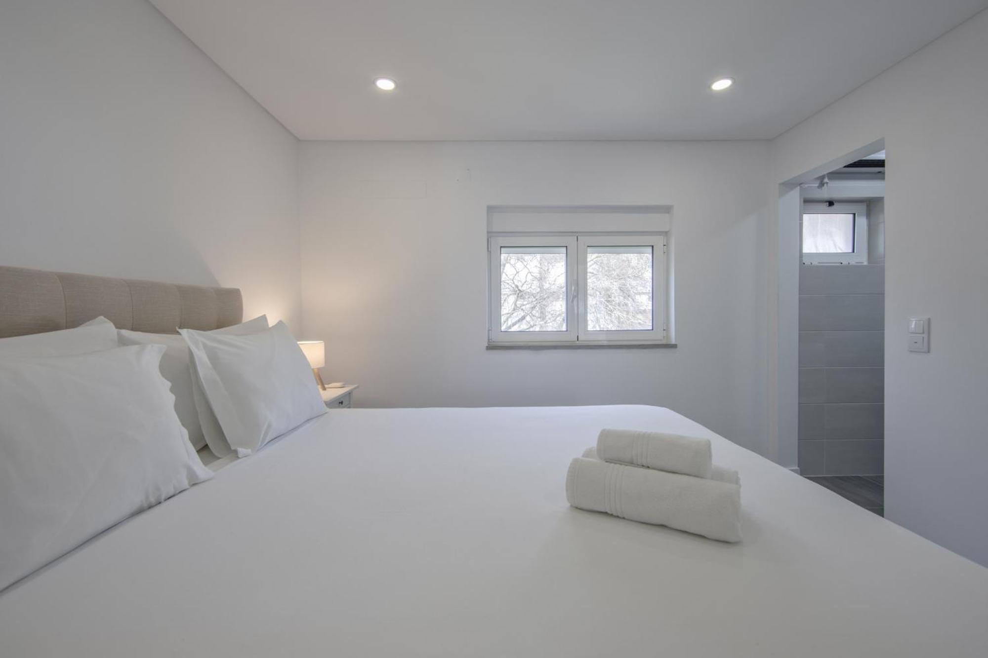 Olivais Modern By Homing Apartment